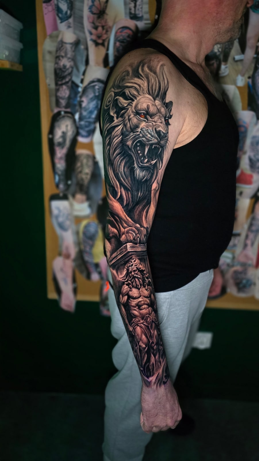 Lew & Zeus — Realistyczny Rękaw — Judin Tattoo
